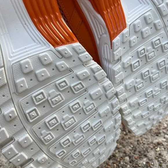 Nike P-6000 Premium Shoes (HQ3641-886, Kumquat/Magma Orange/Summit White