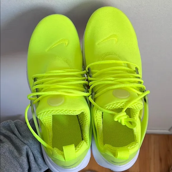 Nike Presto Neon Yellow Sneakers