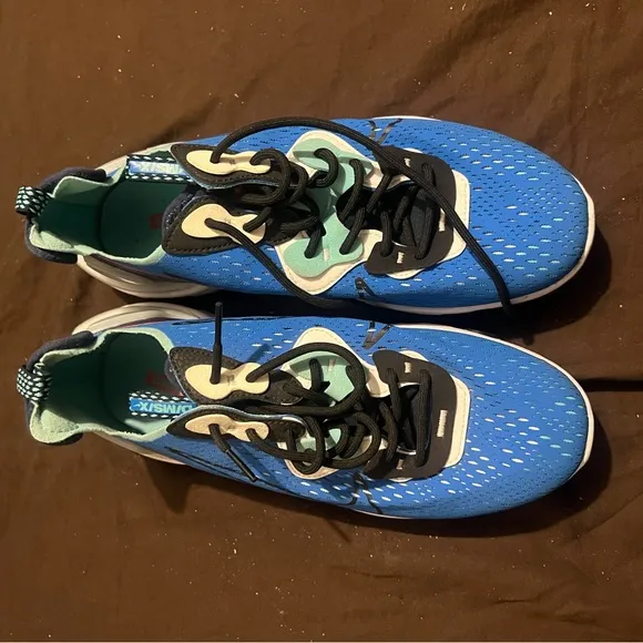 Nike React Vision Photo Blue fits ladies size 10.5