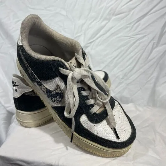 Nike Shoes Air Force 1 Youth 7Y Panda Black White Snakeskin Sneaker 820438-111