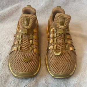 Nike Shox Gravity Gold Metallic Athletic Shoes Size 6.5
