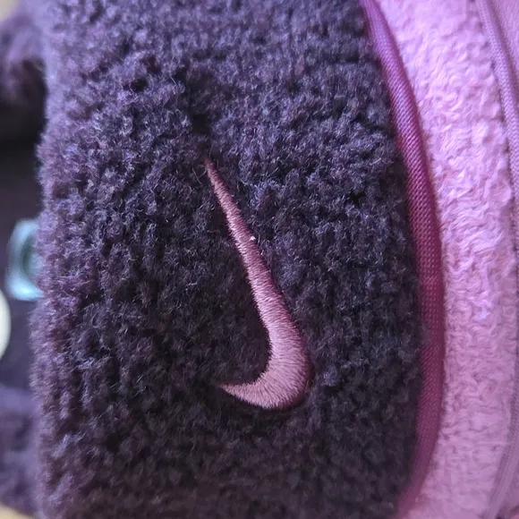 NIKE Size 11 - Womens Burrow SE Desert Berry Slip-on, Two Toned Shoes