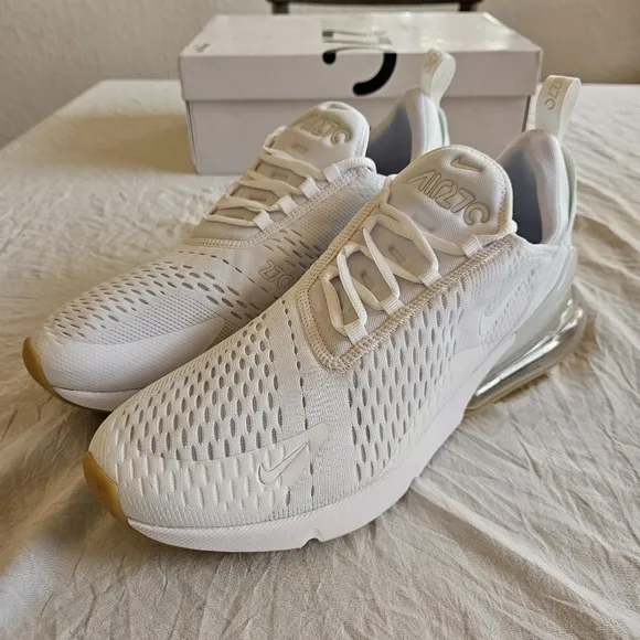 Nike White and Tan Sneakers Air Max 270