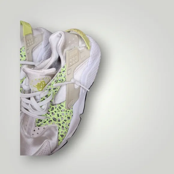 Nike Womens Air Huarache Run PRM White Running Shoes Sneakers Sz 11