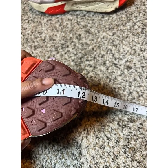 Nike Zegama Trail Running Shoes Cushioned Sneakers Lavender Orange Size unknown
