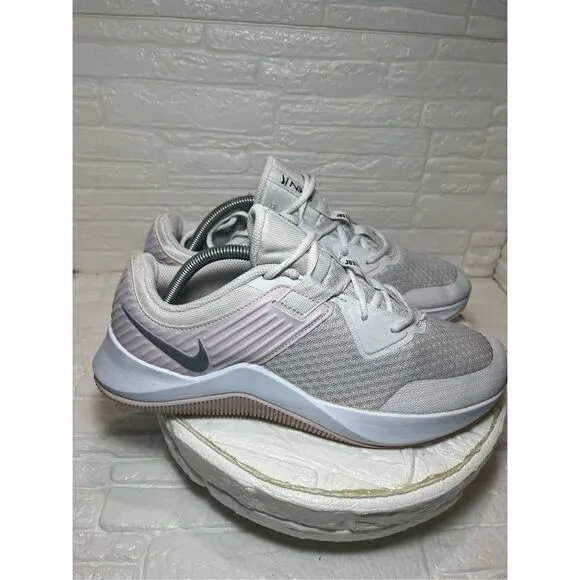 Nike MC woman Trainer Shoes