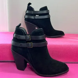 Nine West Black PU Leather Ankle Boots W9