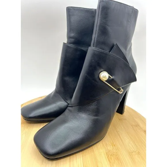 Nine West Leather Ankle Boots Heeled Booties Designer Style Safety Pin Detail