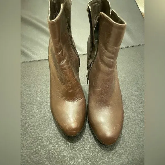 NINE WEST Ankle Booties
