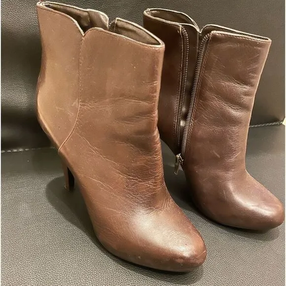 NINE WEST Ankle Booties
