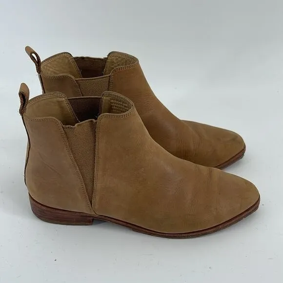 Nisolo Eva Everyday leather pull on flat Chelsea ankle boots sz 8.5