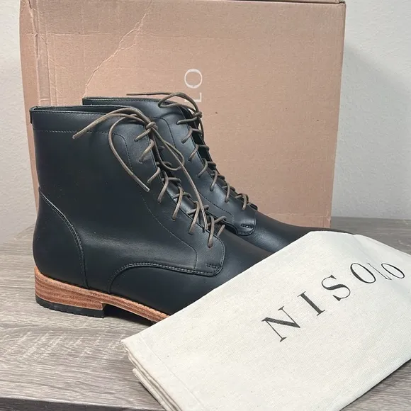 Nisolo Men's Everyday Lace-Up Boot Black Shoes