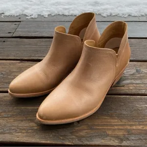 Nisolo Mia everyday boot tan ankle boots
