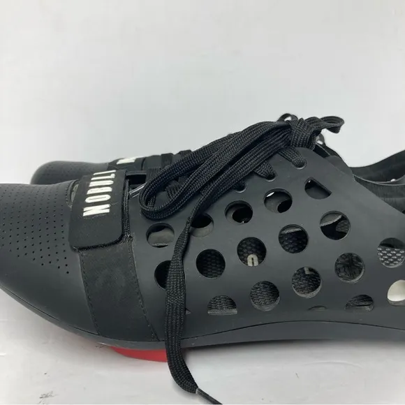 NO BULL Cycling Shoes Mens Size 9 Women's 10.5 Black Indoor Outdoor