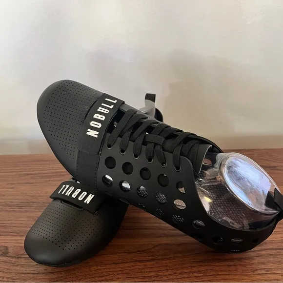 NOBULL M10.5/12W Cycling Spinning Shoes Workout Fitness Carbon Black Athletic
