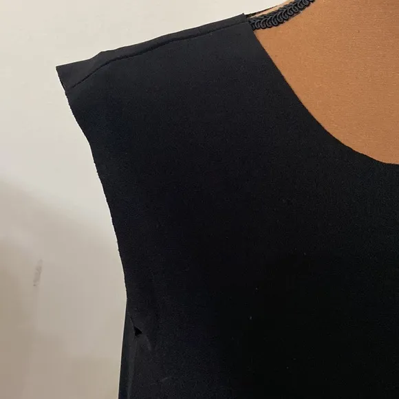 Norma Kamali black sleeveless long swing dress with gathered hemline maxi sz XS