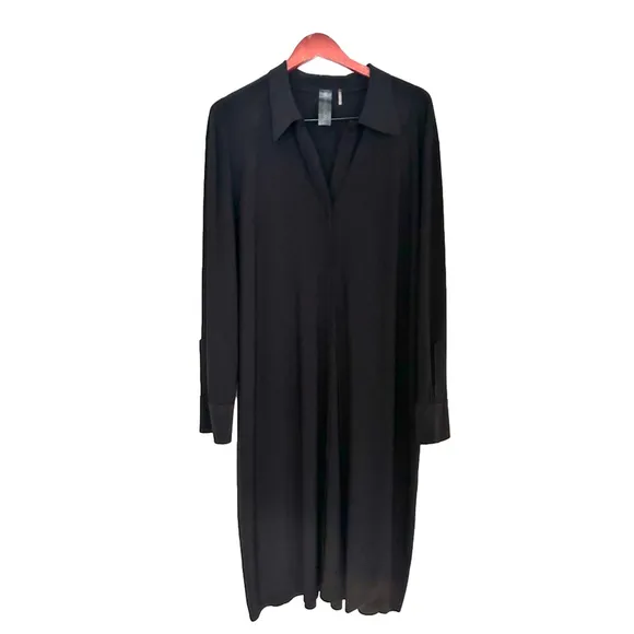 Norma Kamali Timeless Chic Minimalist black button down shirt dress