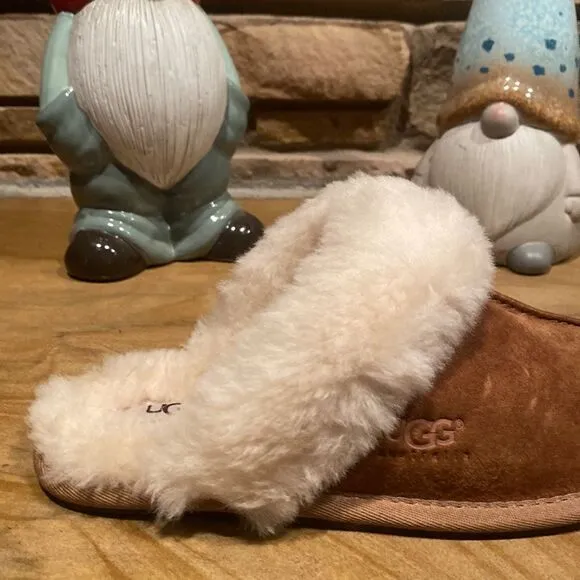 NWB Ugg Shearling Scuffs Slide Slippers Bedroom Shoes Size 6