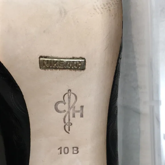 NWOB Cole Haan (Nike air) platform peep toe heels 10 Black