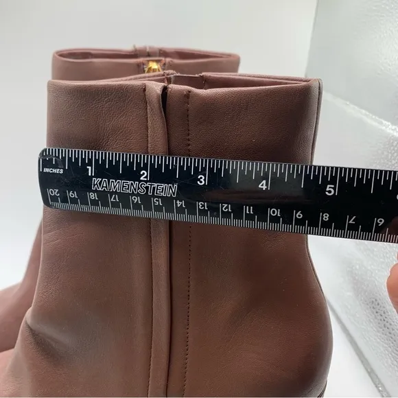 NWOB Cole Haan Womens Chrystie Square Toe Bootie brown leather heel size9B  1299