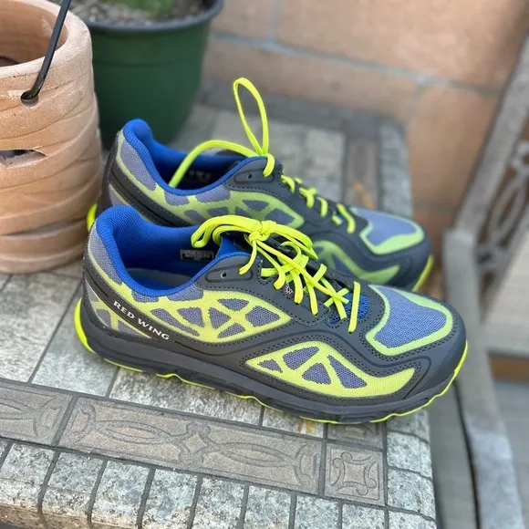 NWOB Red Wing Aluminum Toe Green Shoes