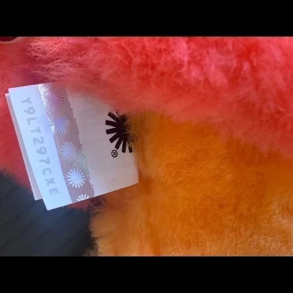 Nwob TODDLER SIZE 6 UGG FLUFF YEAH SLIDE SLIPPERS. # soft fur
