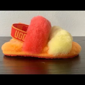 Nwob TODDLER SIZE 6 UGG FLUFF YEAH SLIDE SLIPPERS. # soft fur