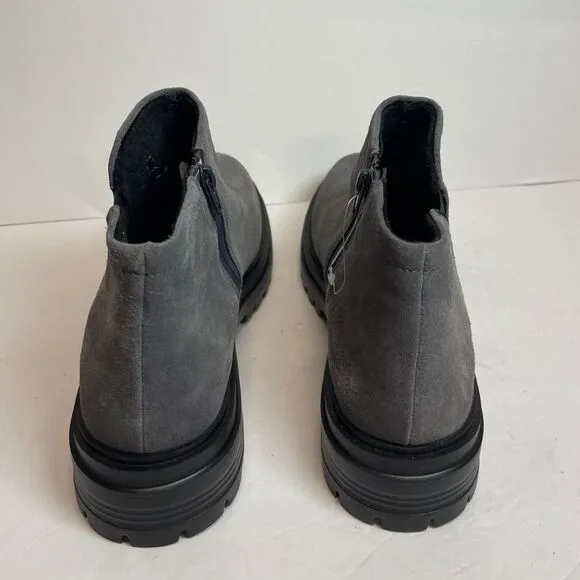 NWOB Vaneli Gray Suede Chelsea Boots Size 9 Chunky Sole Ankle Booties
