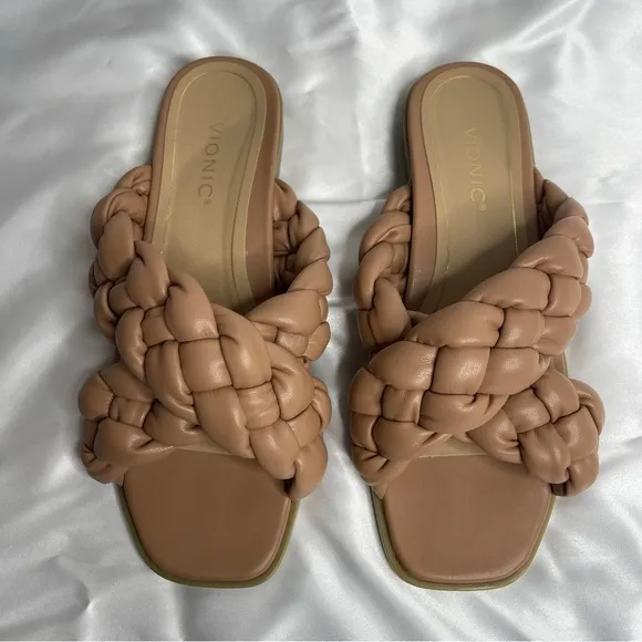 NWOB Vionic Kalina Women's Slide On Braided Sandals In Nude Size 9