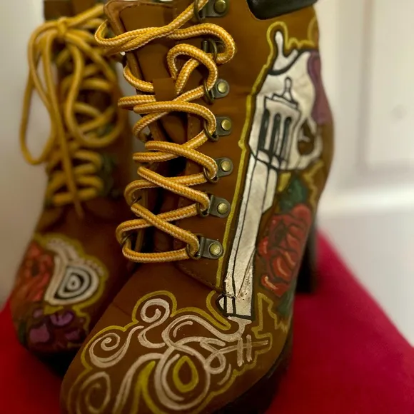 NWOT Dolls Kill Guns and Roses trail  boots