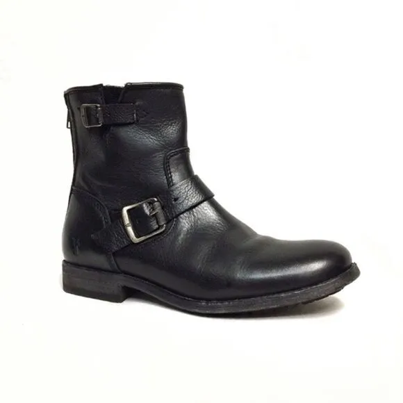 NWOT FRYE Tyler Engineer Ankle Boot Buckles