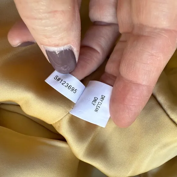 NWOT Kay Unger Sequin and Silk Mini Party Dress in Gold Size 8