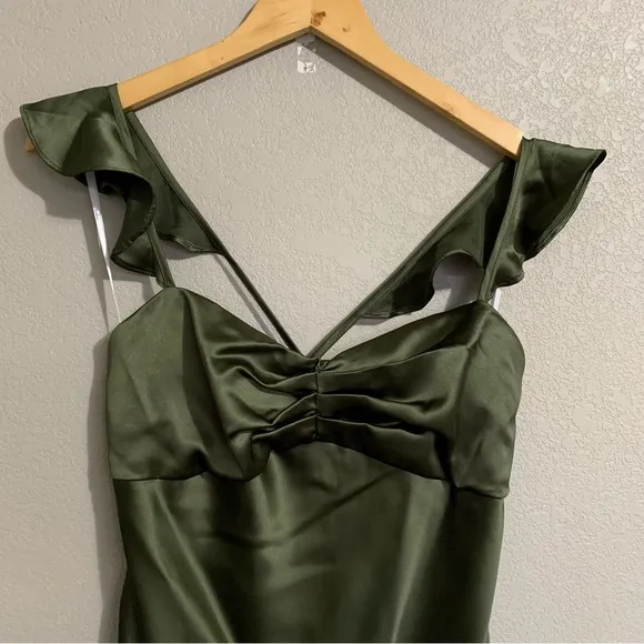 NWOT Lulus Size XL Exuberant Luxury Olive Green Satin Ruffled Lace-Up Maxi Dress