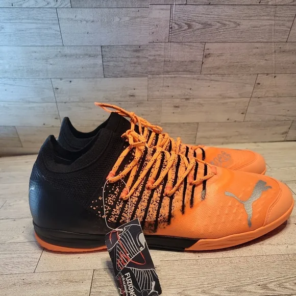 NWOT Puma Future 1.3 Pro Neon Critus indoor Soccer Shoes‎ Mens SZ 13 106755-01