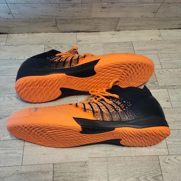 NWOT Puma Future 1.3 Pro Neon Critus indoor Soccer Shoes‎ Mens SZ 13 106755-01