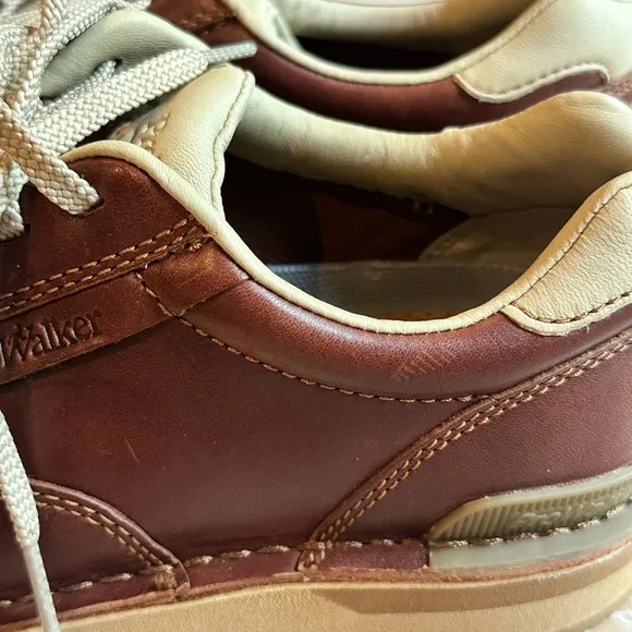 NWOT Rockport Brown and Cream Leather 9000 Prowalkers