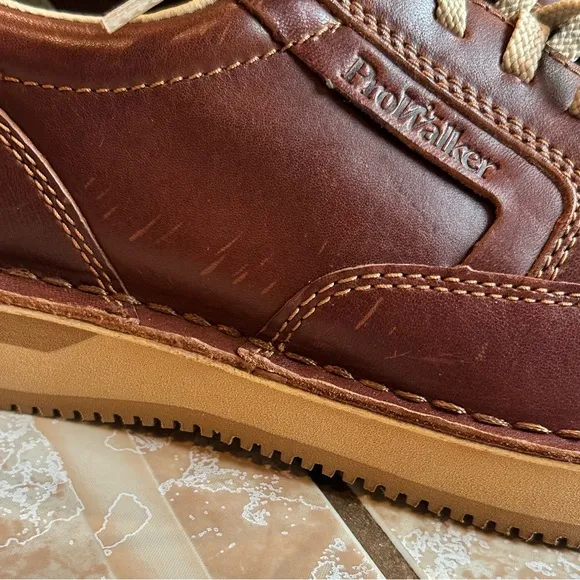 NWOT Rockport Brown and Cream Leather 9000 Prowalkers