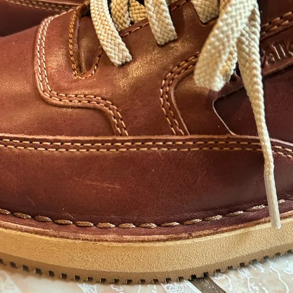 NWOT Rockport Brown and Cream Leather 9000 Prowalkers