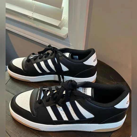 NWT Adidas Break Start Shoes