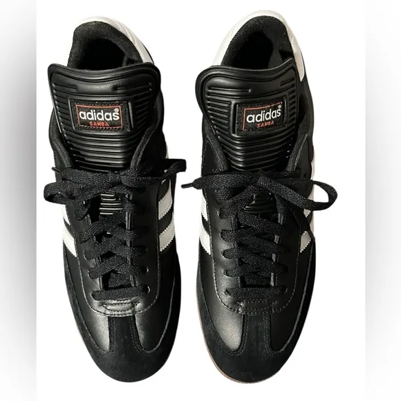 NWT Adidas Classic Samba Black and White Sneakers Indoor Soccer Shoes Mens 10.5
