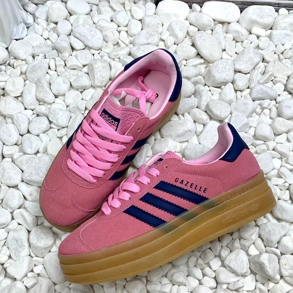 NWT Adidas Originals 2022 Release Gazelle Pink Glow/Blue/Gum Sneaker