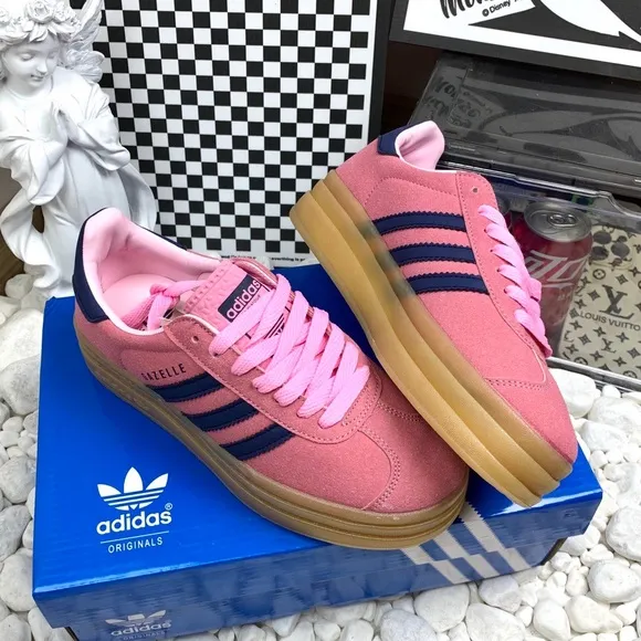 NWT Adidas Originals 2022 Release Gazelle Pink Glow/Blue/Gum Sneaker