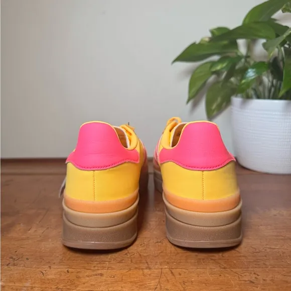 NWT Adidas Originals  Gazelle Bold in Spark &amp; Lucid Pink Sneakers, Size 7.5