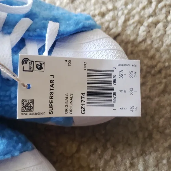 NWT Adidas The Simpsons Marge Superstar Sneakers