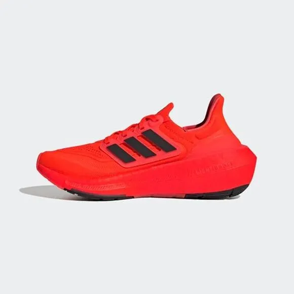 NWT adidas Women's Modern, Solar Red Core Black Night Metallic-Size 7