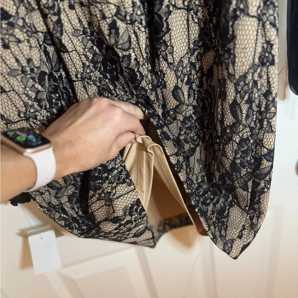 NWT Aidan Mattox Luxury Dress, 2, Silk/ Lace.