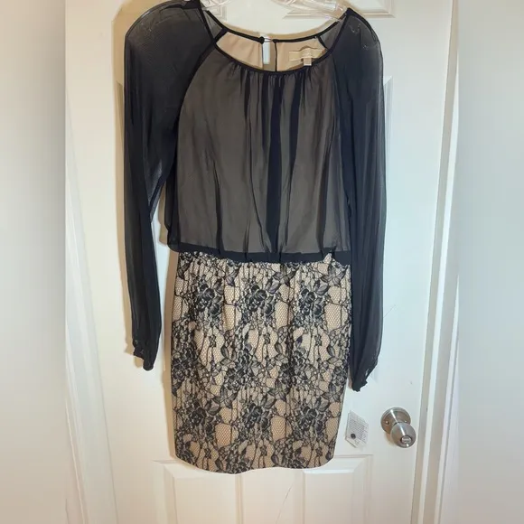 NWT Aidan Mattox Luxury Dress, 2, Silk/ Lace.