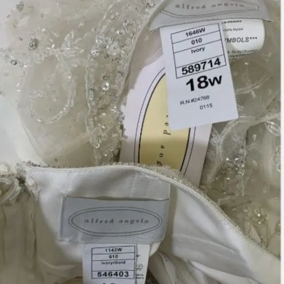 NWT Alfred Angelo Two piece high low beaded wedding dress
