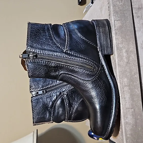 NWT BED/STU Ankle Boots
