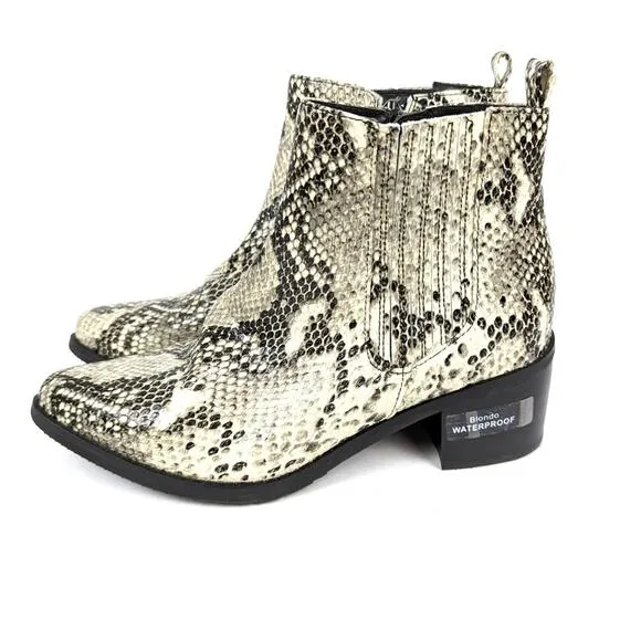 NWT Blondo Waterproof Snakeskin Side Zip Ankle Boots Size 7.5